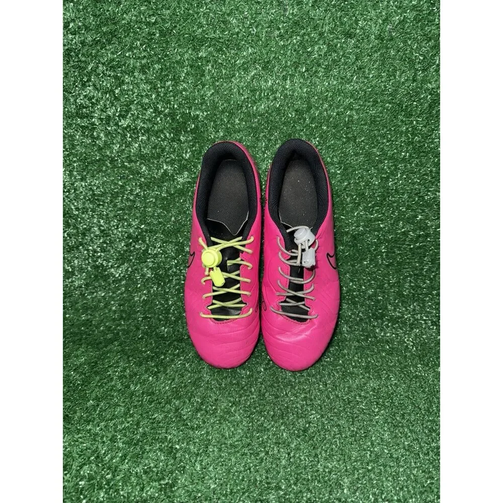 Nike Tiempo‎ Legend Club FG Kids Size 6Y Pink Black Soccer Cleats DV4352-600